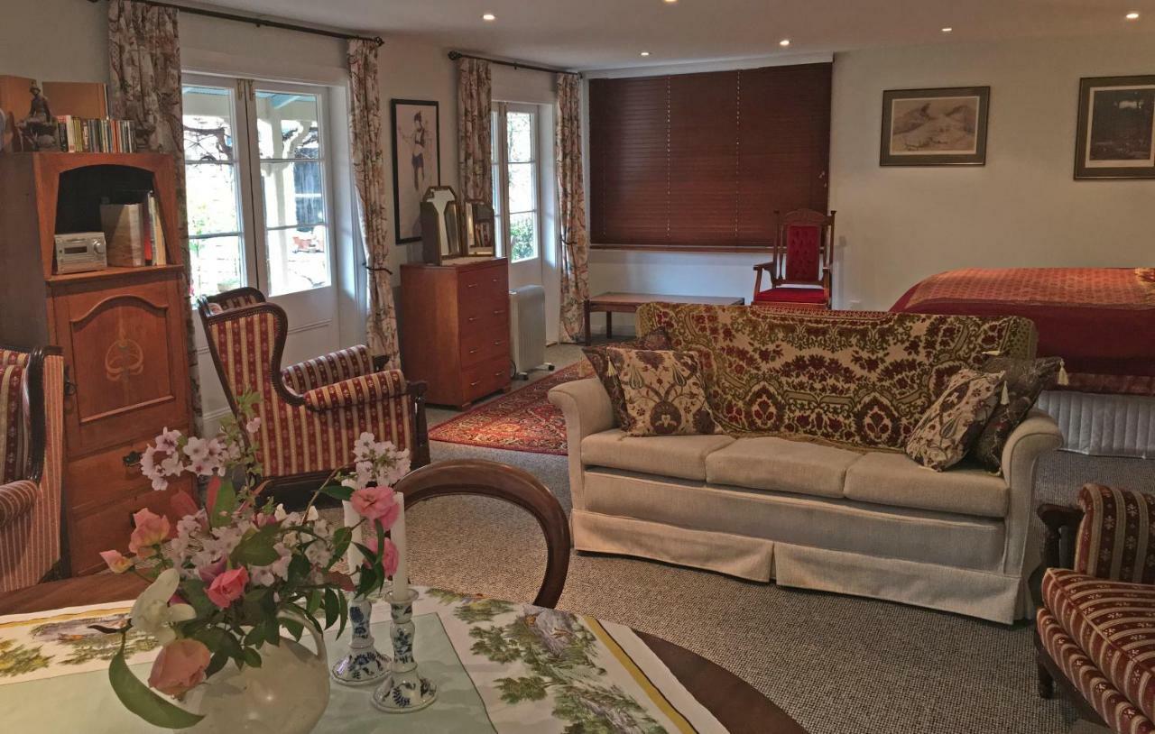 Blythcliffe Bed & Breakfast Акароа Екстериор снимка